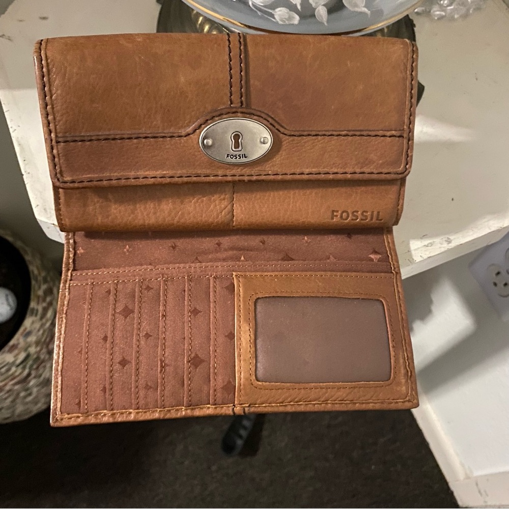 Fossil Tan Leather Wallet with ID Window - Picture 2 of 4